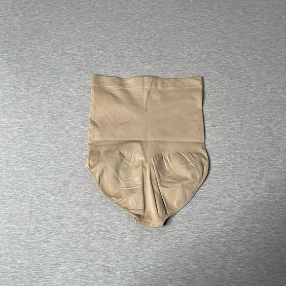 Shapermint Women's High-Waisted Seamless Sculpting Faja Shaper Brief Panty - Picture 1 of 4